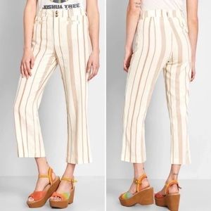 NWT Modcloth New Opportunities Capri Flare Crop Linen Pants, size 8